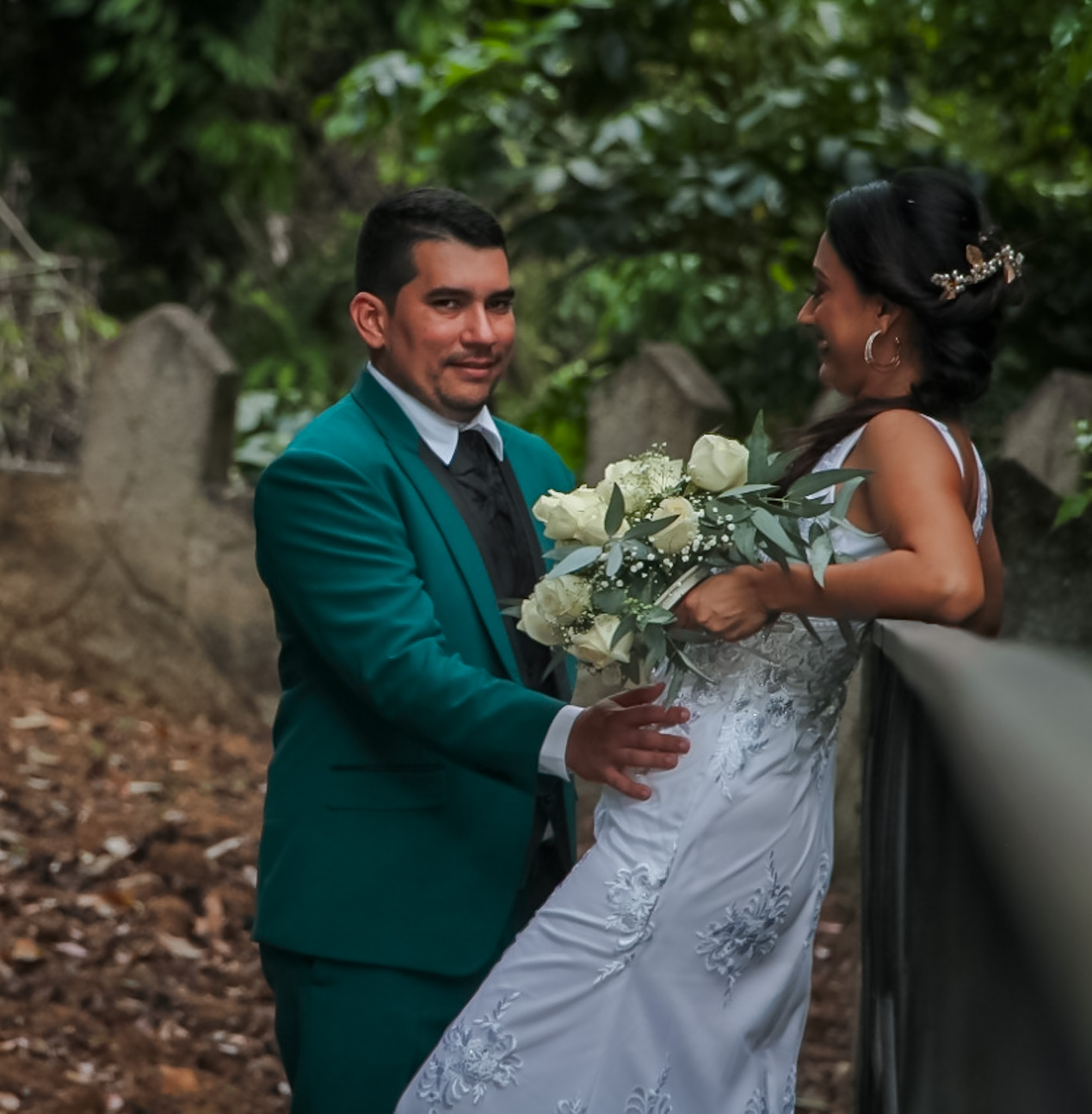 Fabian-Karol-Wedding-The Castle of Oz - Costa Rica Wedding Venue (5)