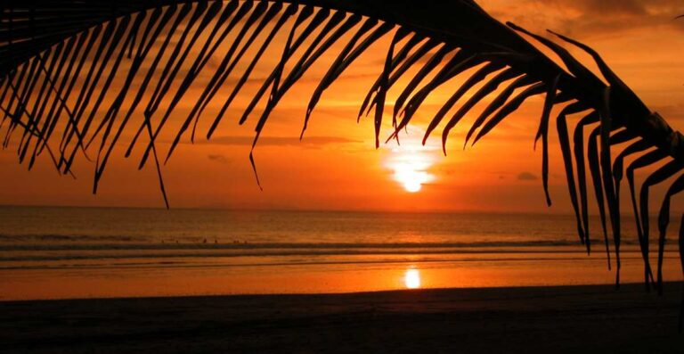 Photo of a sunset in costa rica in Playa Jaco