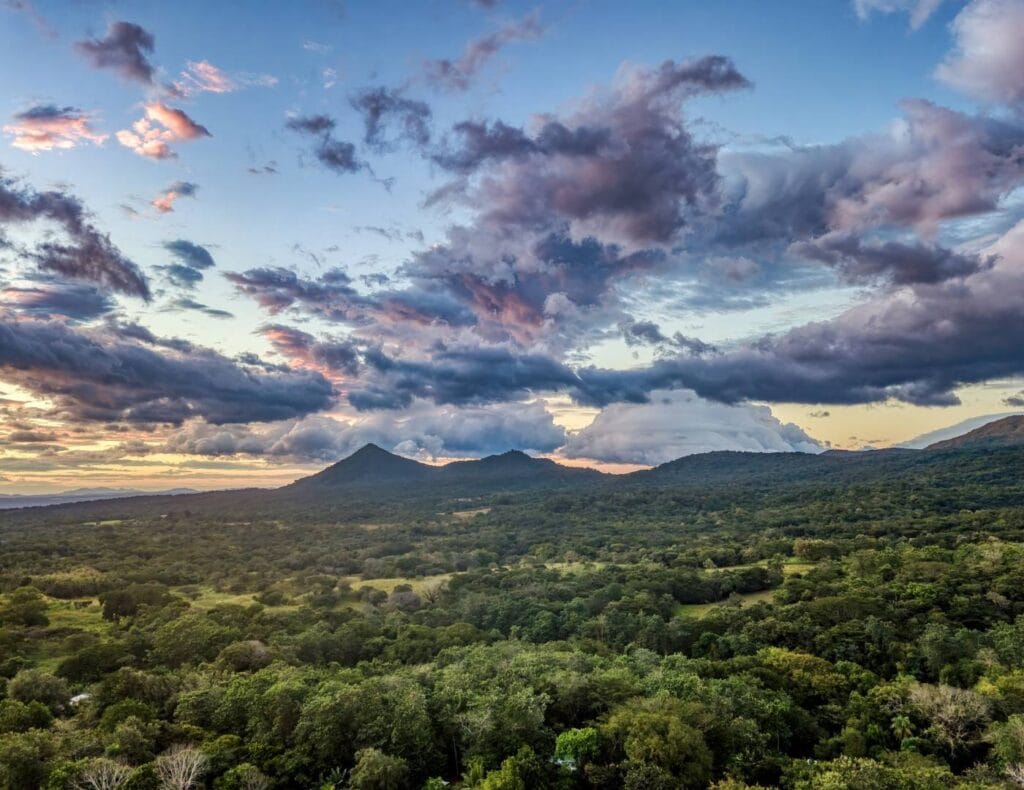 Photo of one of the 5 most active volcanoes in Costa Rica, volcan rincon de la vieja
