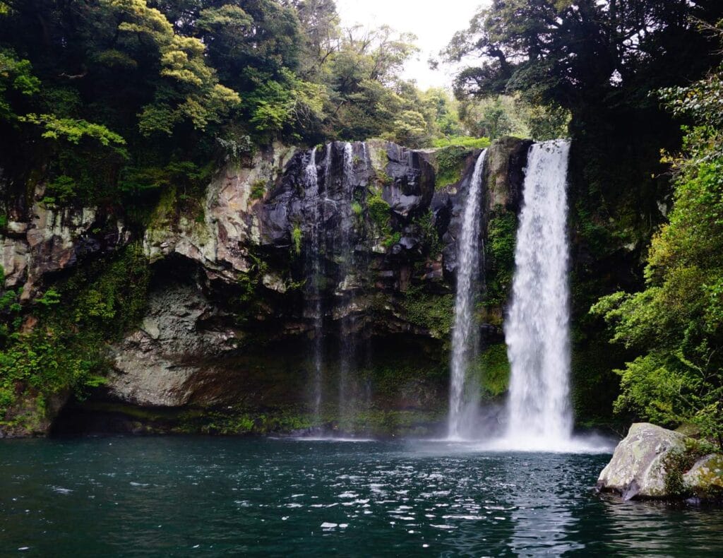 Photo of Llanos de Cortes Waterfall one of the top waterfalls in Costa Rica, located in Guanacaste