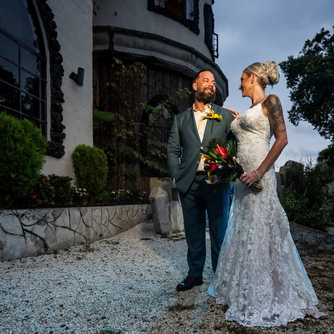 wedding-emily-james-castle-of-oz-costa-rica-wedding-venue21