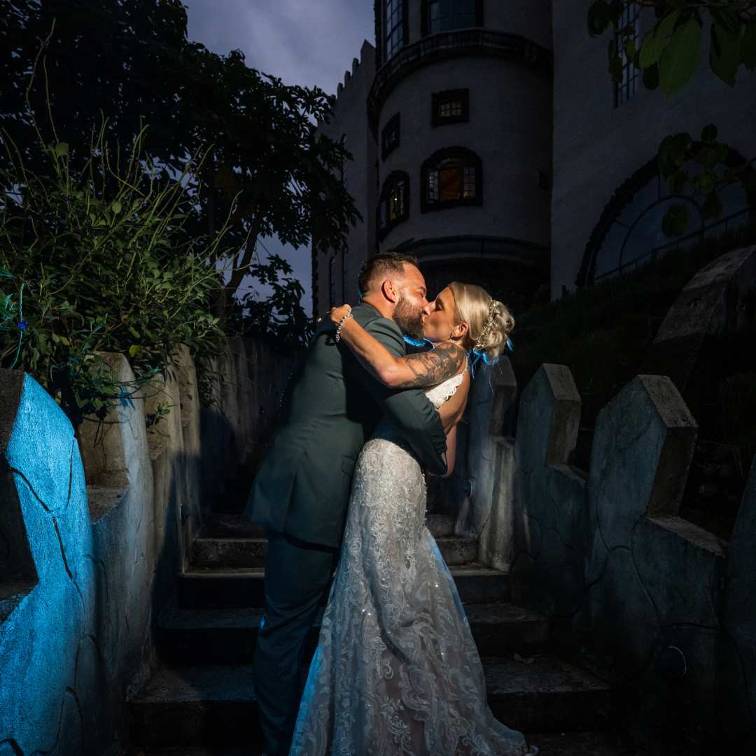 wedding-emily-james-castle-of-oz-costa-rica-wedding-venue25